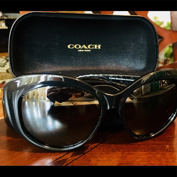 Coach glasses - Picture 1 of 7